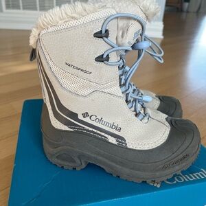 Columbia Kids Waterproof Cream and Gray Boots